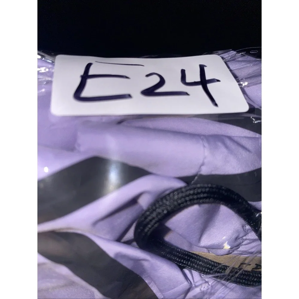 Nike Tech Men Size 2XL Super Lightweight Cargo Shorts Light Purple HJ2946-515 - Picture 11 of 11